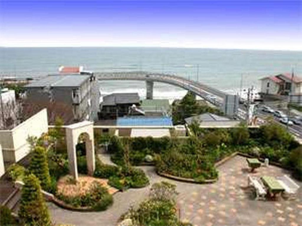 Hotel Tenchikaku Hitachi Buitenkant foto